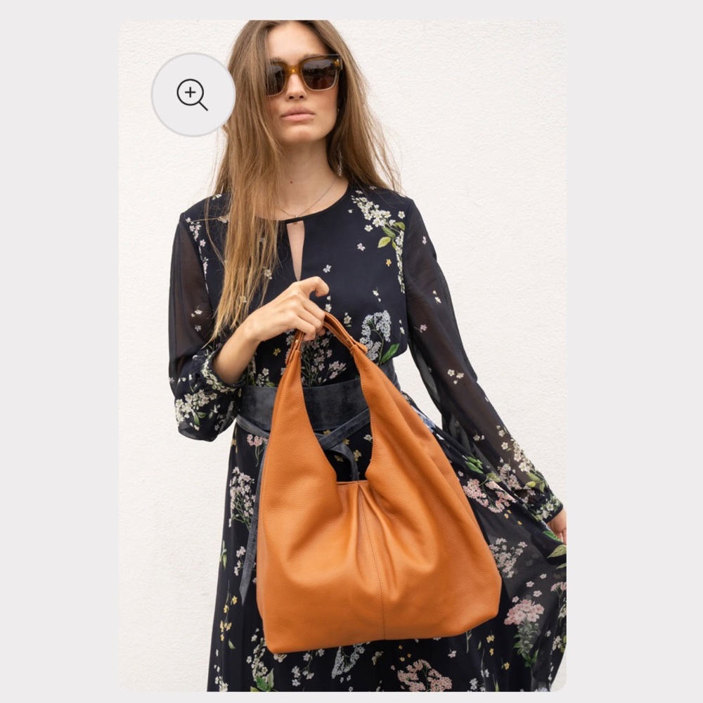 NWOT. LAGGO Nadia Hobo leather shoulder bag.